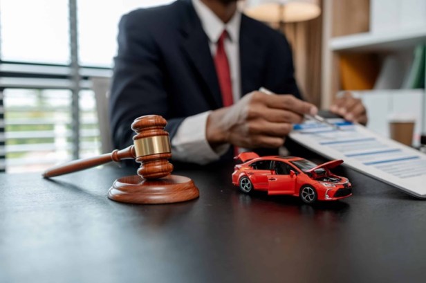 How a Car Accident Attorney Helps Prove Fault in a&nbsp;Collision